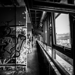 2041-1x1-N&B-©XS-IGA.jpg