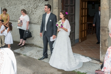 33 - Devant l'Eglise - 506 - ©S - copie.jpg