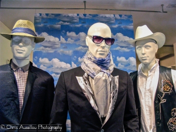 03-Mannequins_en_vitrine_à_Londres.jpg