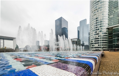 Le_grand_bassin_et_les_jets_d'eau_de_La_Défense__Site_29.jpg